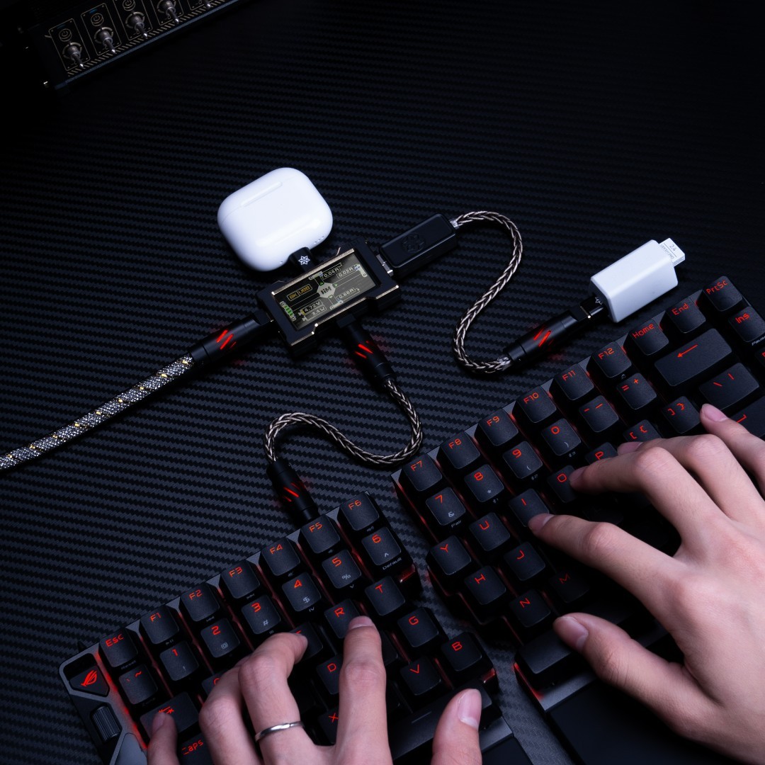 Custom HMHub Co-Branded Esport - đánh giá và giá Esports Gaming Brands